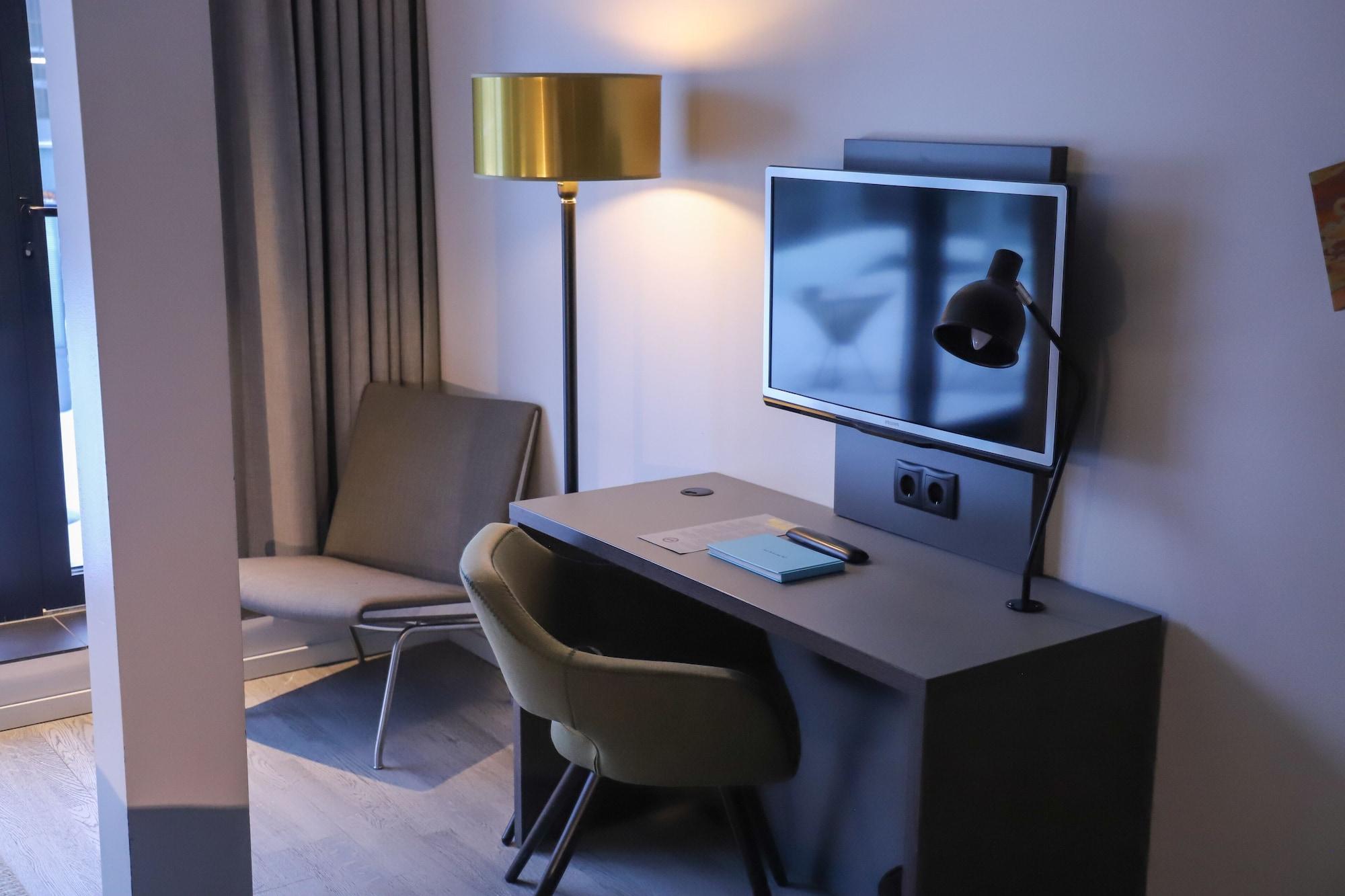 Comfort Hotel Xpress Central Station Осло Экстерьер фото