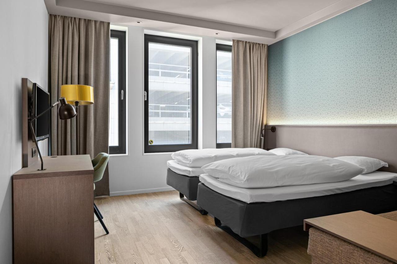 Comfort Hotel Xpress Central Station Осло Экстерьер фото