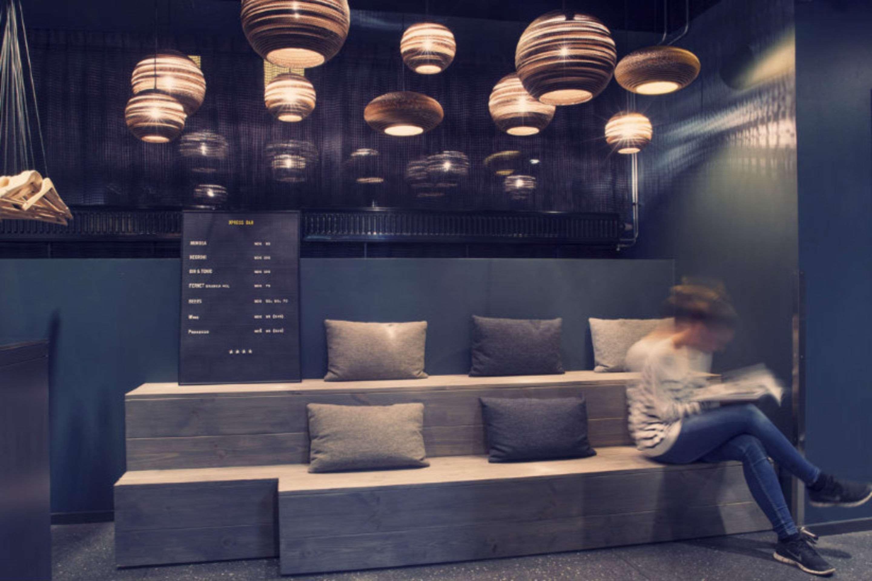 Comfort Hotel Xpress Central Station Осло Экстерьер фото